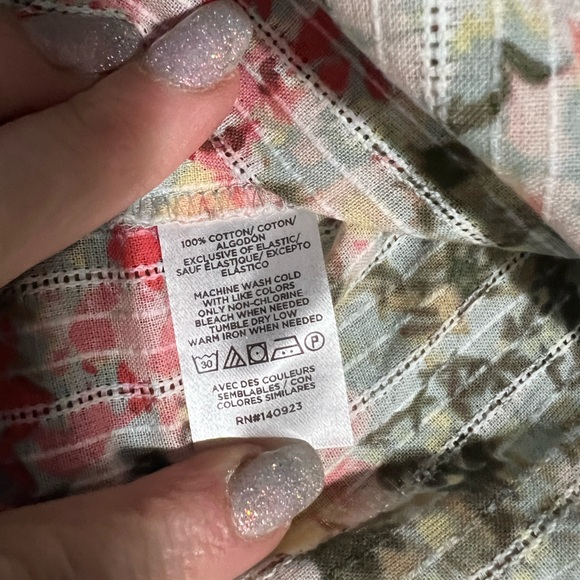 NWT LOFT|Floral Blouse|Size Medium - Picture 5 of 7